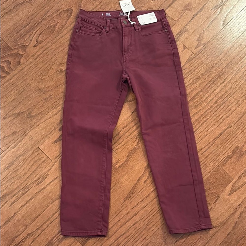 NWT a.n.a size 6 high-rise straight leg burgundy